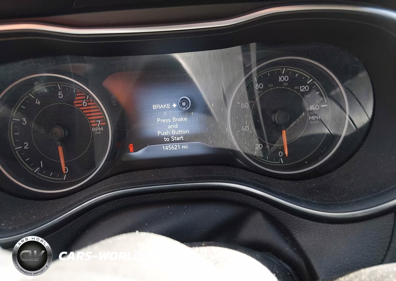 2019 Jeep Cherokee Trailhawk 4X4 VIN:1C4PJMBN8KD261643 - 7