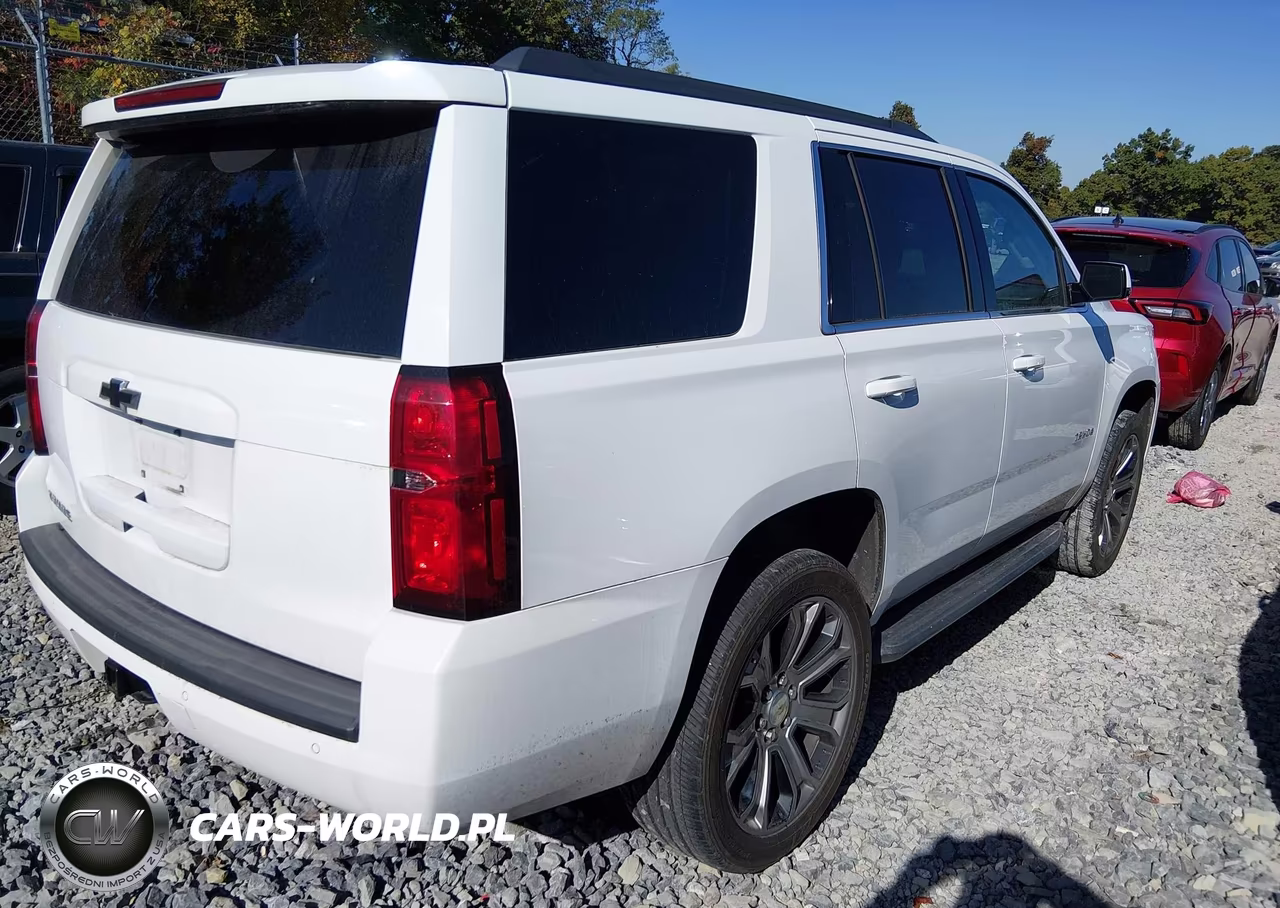 2017 Chevrolet Tahoe Ls VIN:1GNSKAKC6HR297340 - 4