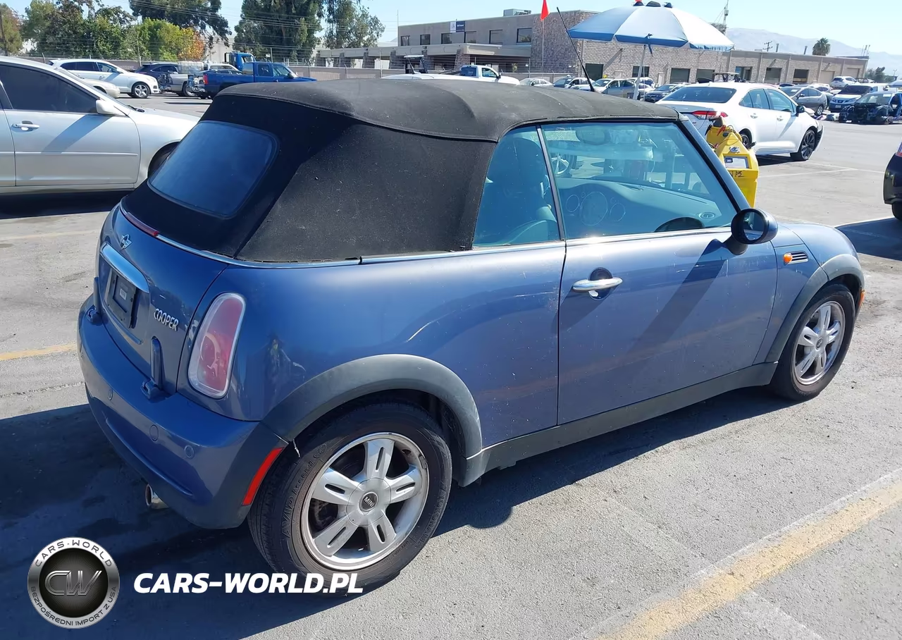 2005 Mini Cooper Convertible VIN:WMWRF33515TG12468 - 4