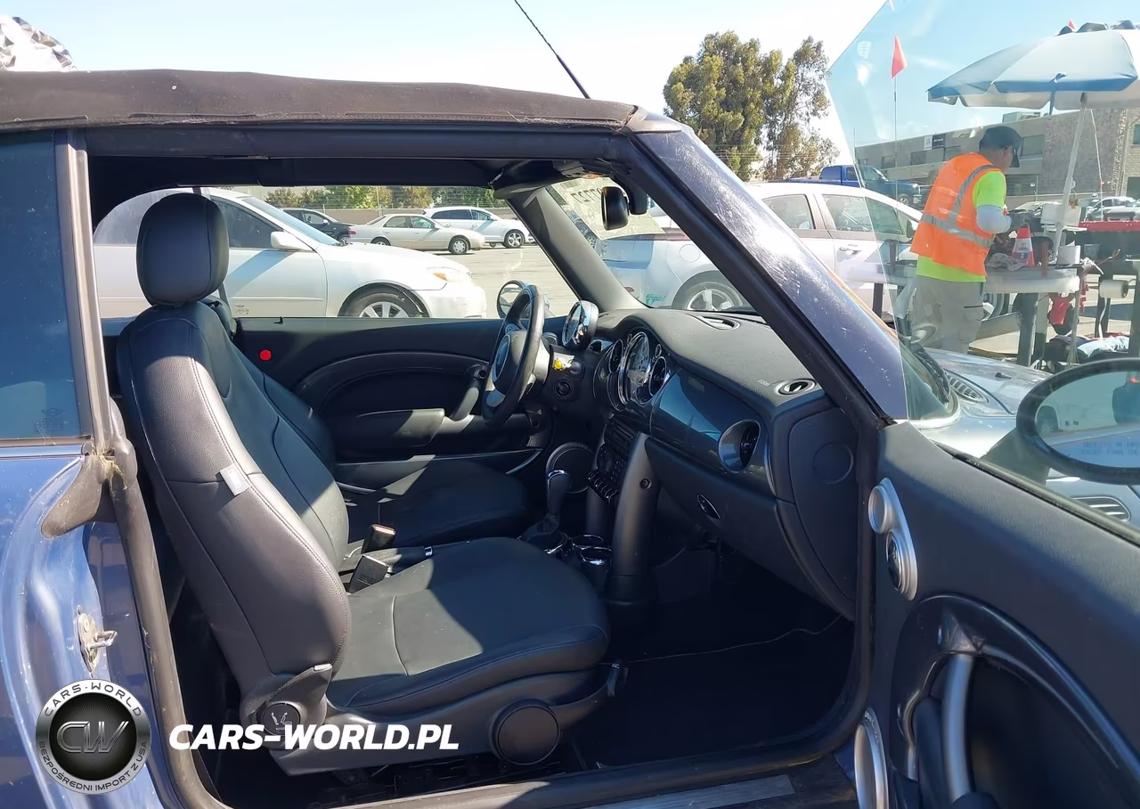 2005 Mini Cooper Convertible VIN:WMWRF33515TG12468 - 5
