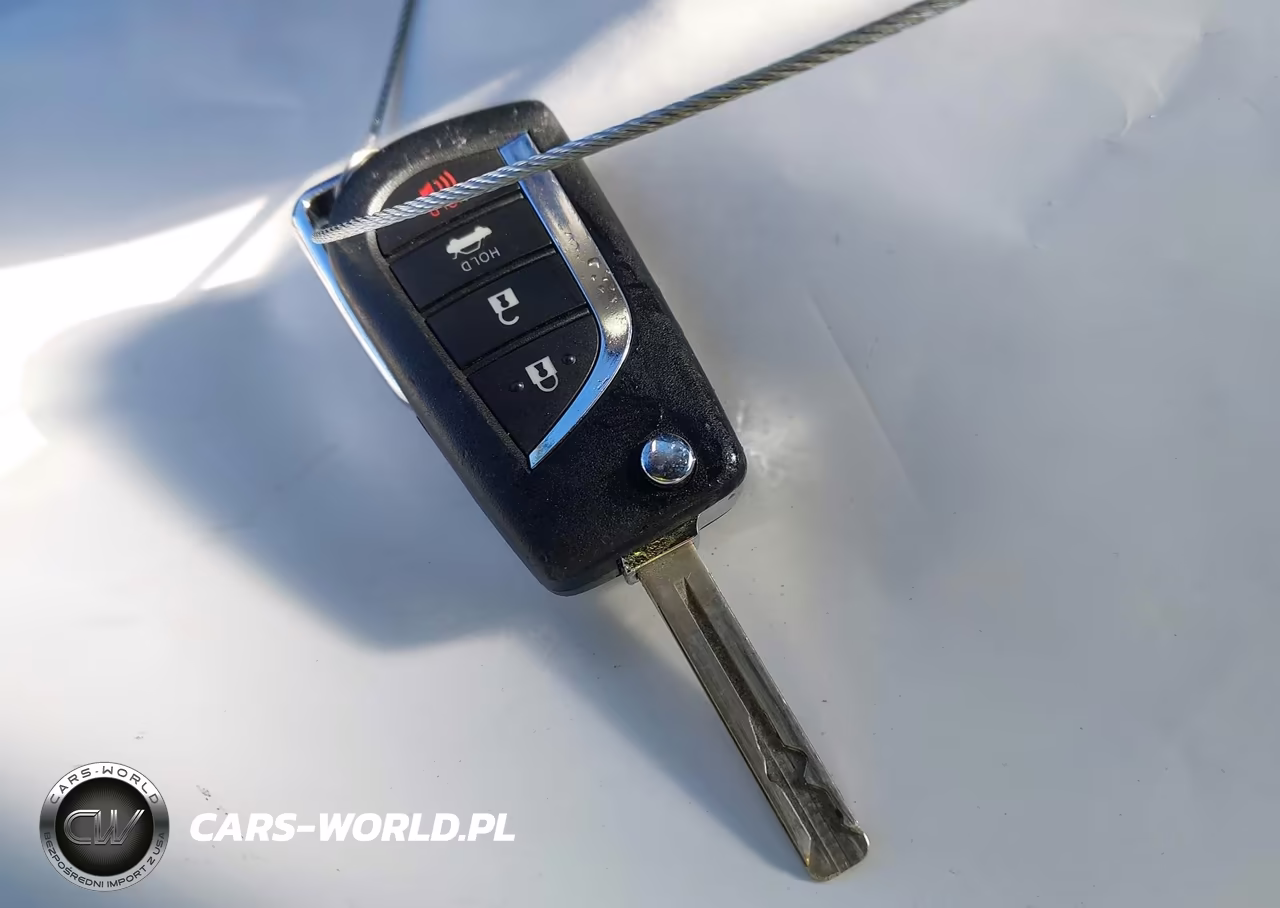 2021 Toyota Corolla Le VIN:JTDEPMAE3MJ163812 - 11