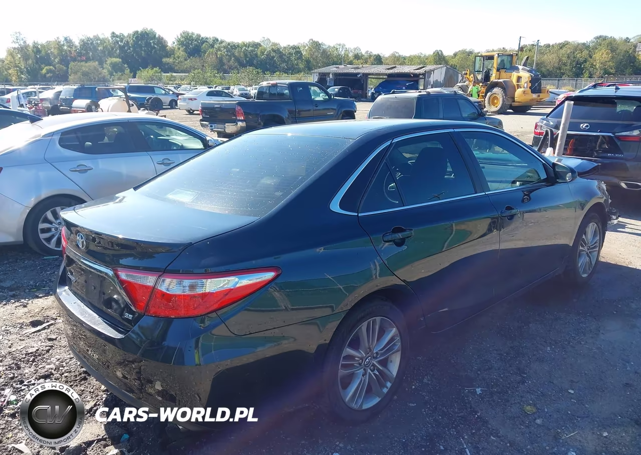 2016 Toyota Camry Se VIN:4T1BF1FK5GU200487 - 4