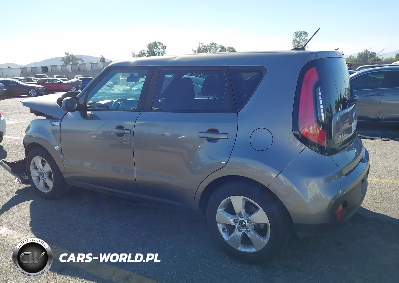 2018 Kia Soul VIN:KNDJN2A2XJ7572414 - 3