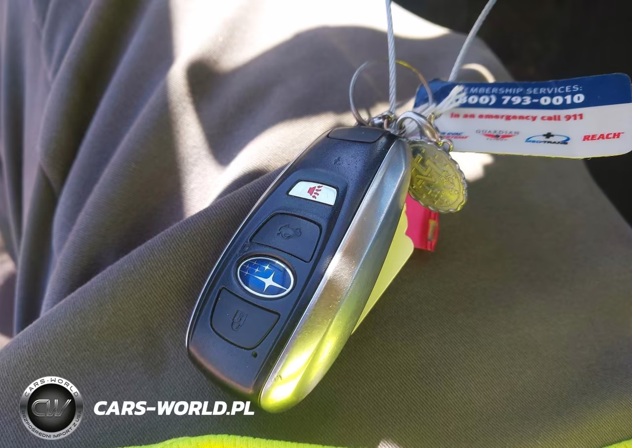 2016 Subaru Outback 2.5I Limited VIN:4S4BSBNC2G3272944 - 11