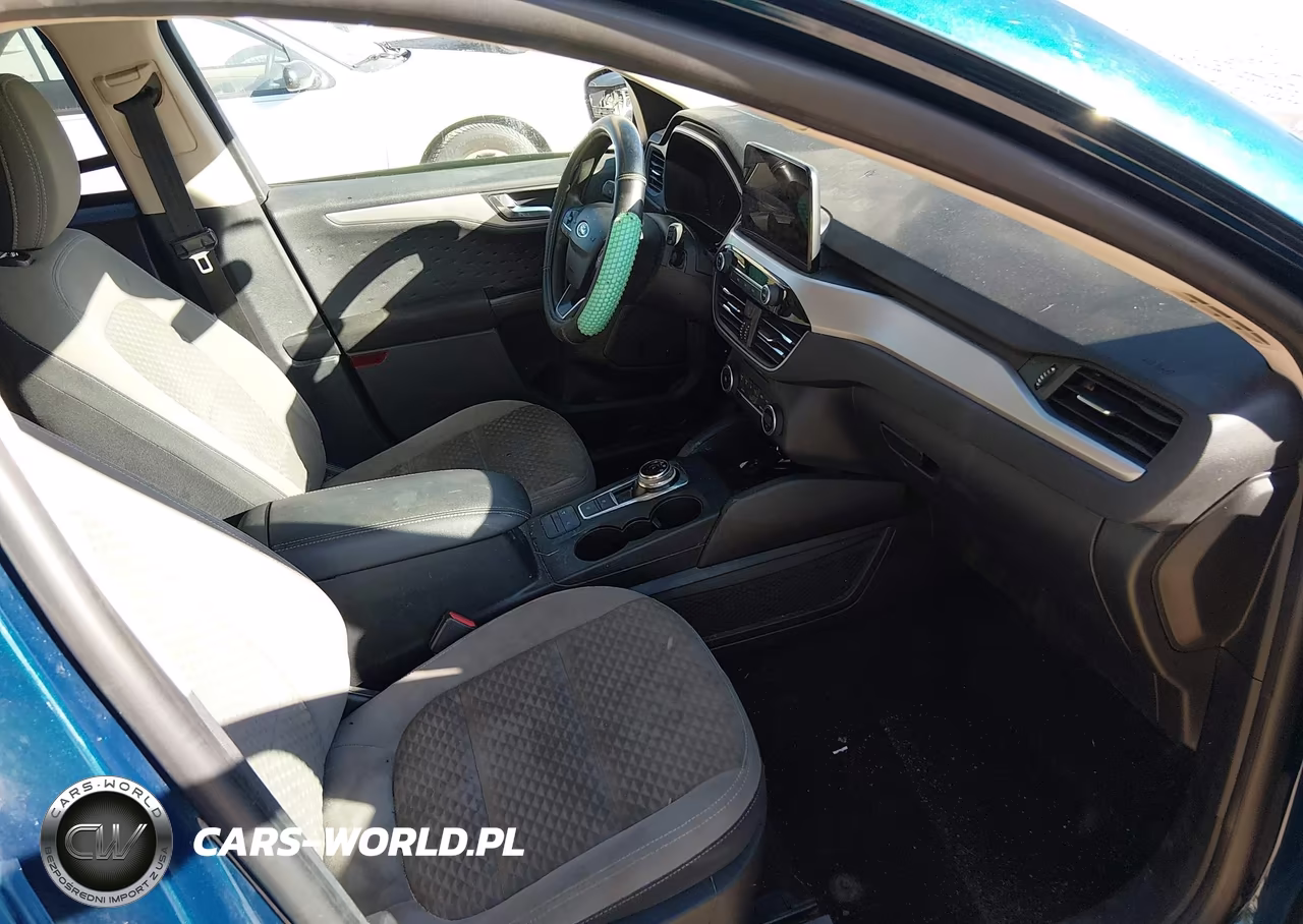 2020 Ford Escape Se VIN:1FMCU9G6XLUA30955 - 5