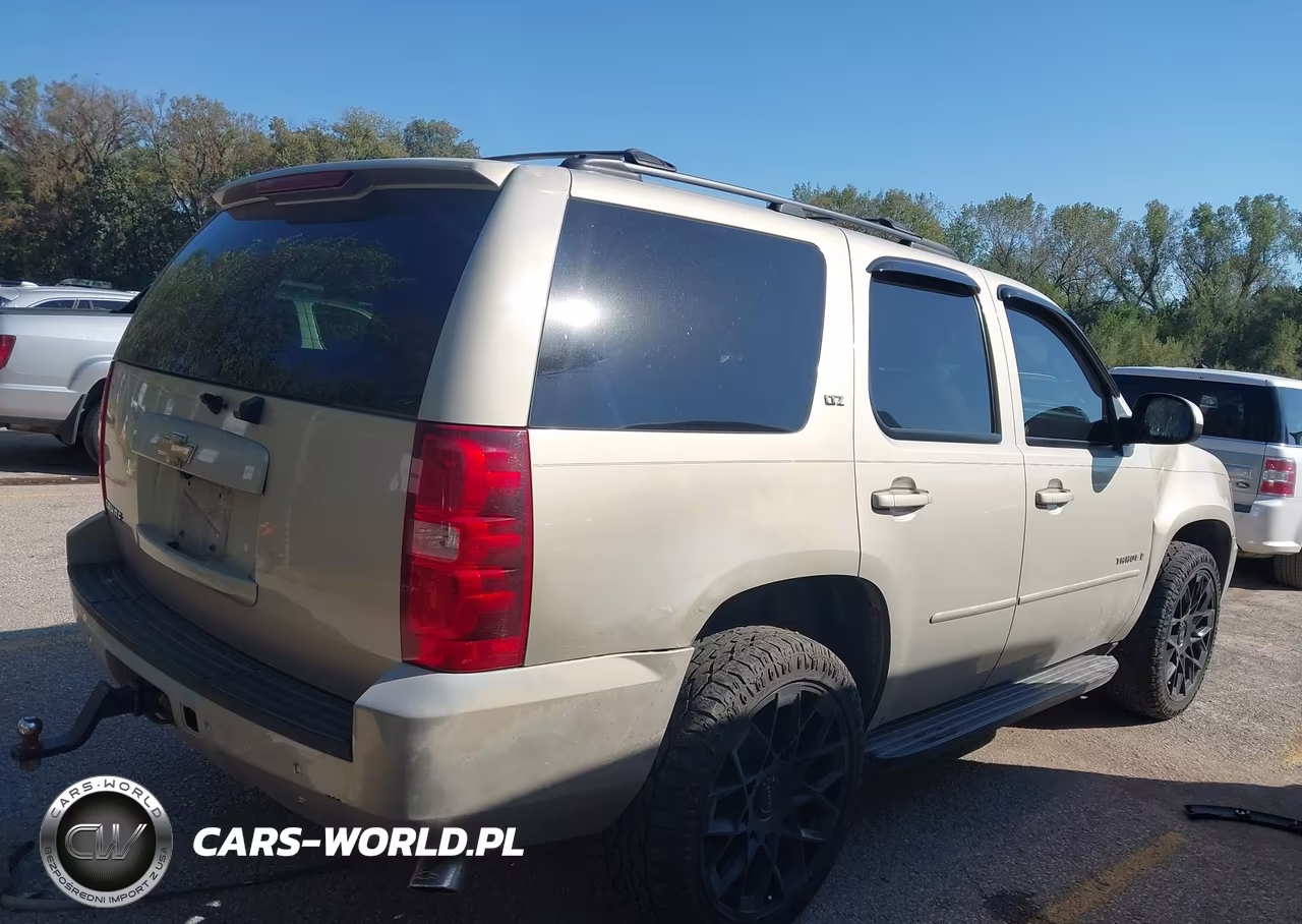 2007 Chevrolet Tahoe Ltz VIN:1GNFK13007R129679 - 13
