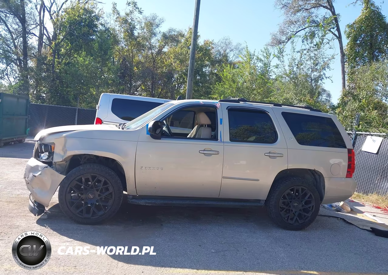 2007 Chevrolet Tahoe Ltz VIN:1GNFK13007R129679 - 14