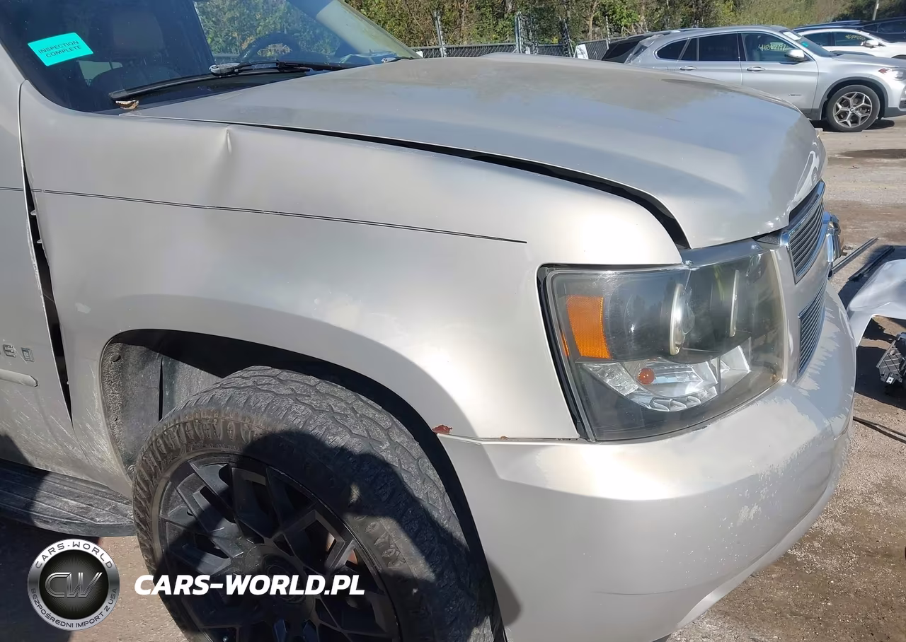 2007 Chevrolet Tahoe Ltz VIN:1GNFK13007R129679 - 6