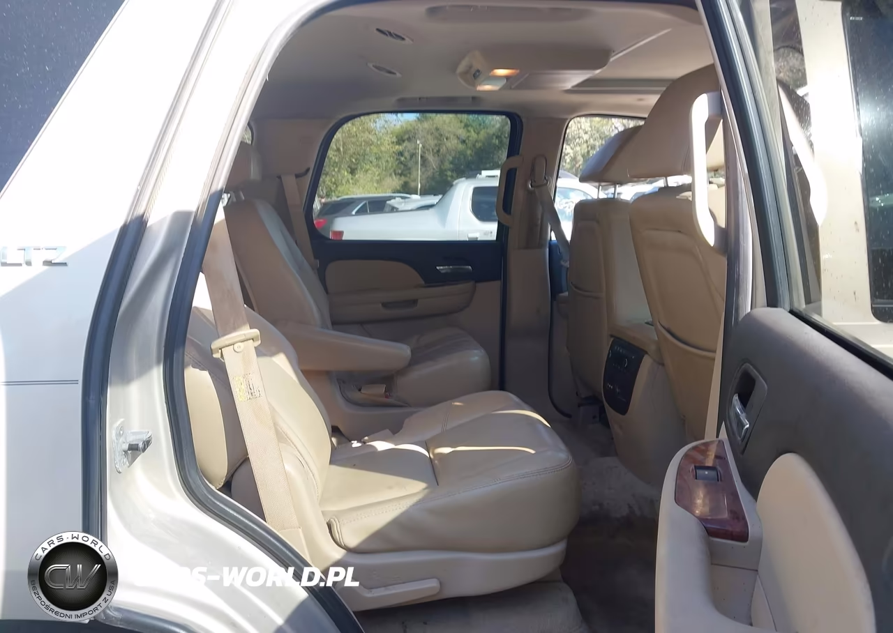 2007 Chevrolet Tahoe Ltz VIN:1GNFK13007R129679 - 8