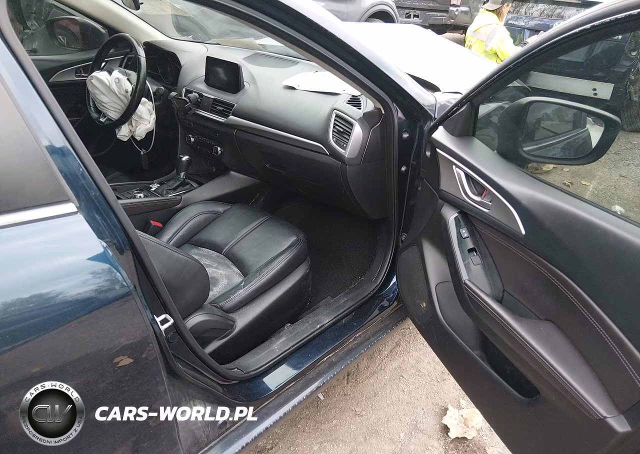 2017 Mazda Mazda3 Touring VIN:JM1BN1V73H1141561 - 5