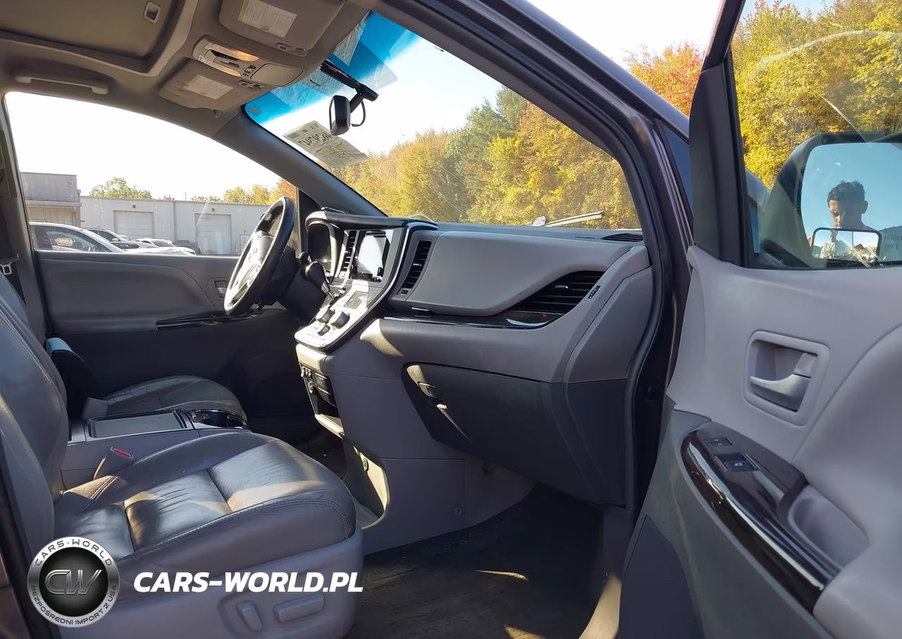 2015 Toyota Sienna Xle 8 Passenger VIN:5TDYK3DC0FS627273 - 5