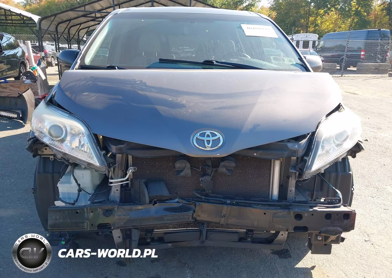 2015 Toyota Sienna Xle 8 Passenger VIN:5TDYK3DC0FS627273 - 6