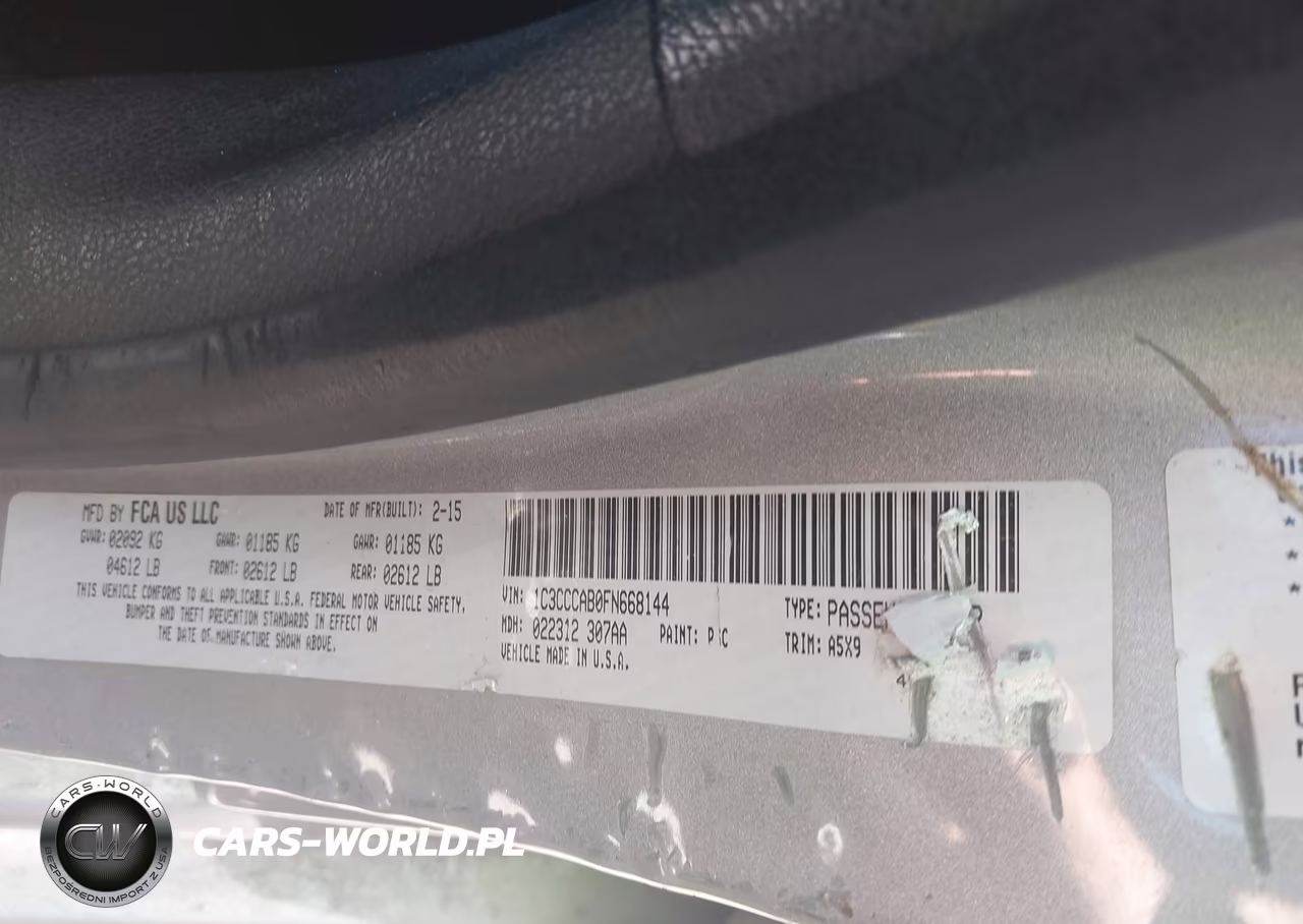 2015 Chrysler 200 Limited VIN:1C3CCCAB0FN668144 - 9