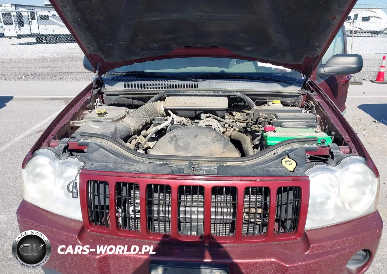 2007 Jeep Grand Cherokee Laredo VIN:1J8GR48K37C585434 - 10
