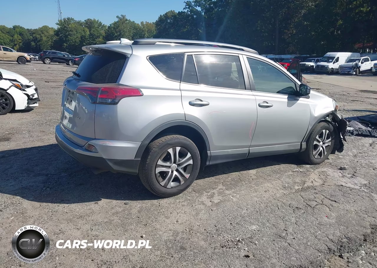 2017 Toyota Rav4 Le VIN:2T3ZFREV8HW317210 - 4