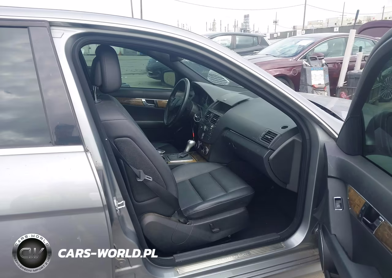 2008 Mercedes-Benz C 350 Sport VIN:WDDGF56X68F154046 - 5