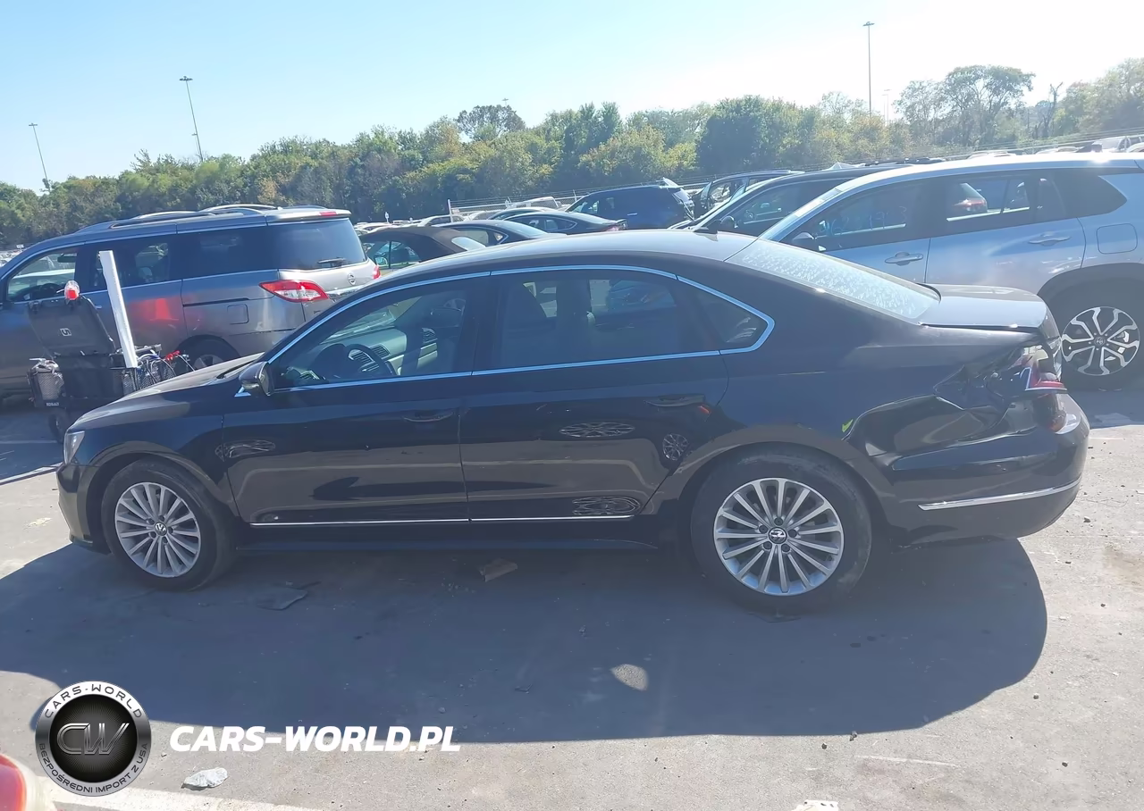 2017 Volkswagen Passat 1.8T Se VIN:1VWBT7A37HC041296 - 14