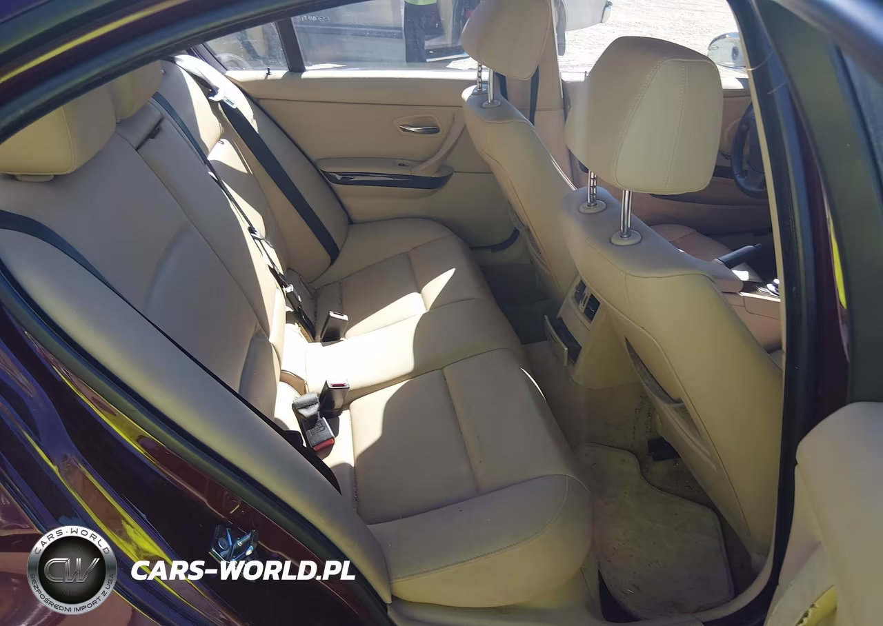 2008 BMW 328Xi VIN:WBAVC93598K042527 - 8