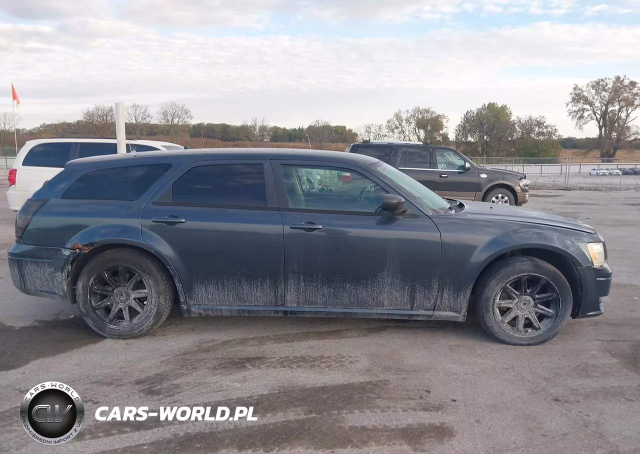 2008 Dodge Magnum VIN:2D4FV47TX8H213132 - 13