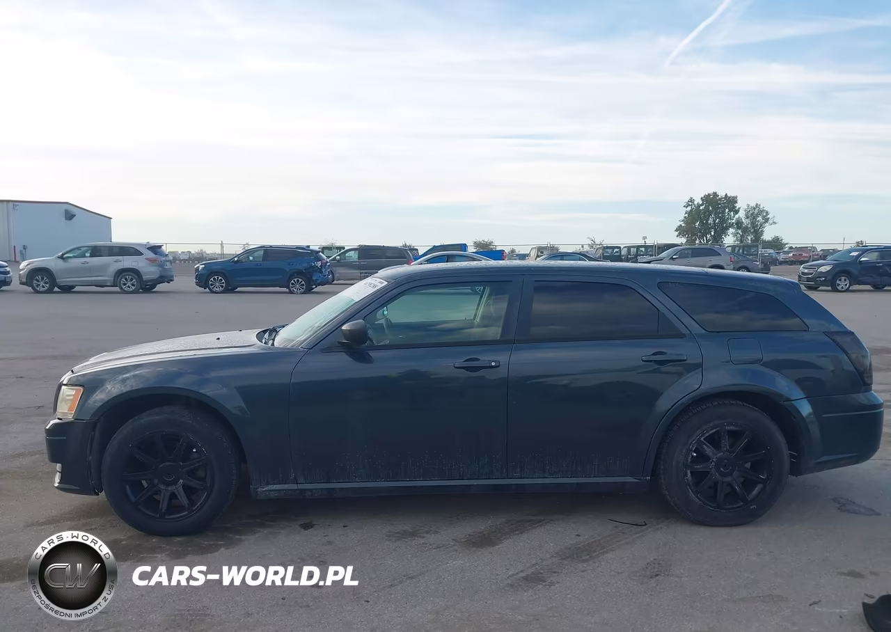 2008 Dodge Magnum VIN:2D4FV47TX8H213132 - 14