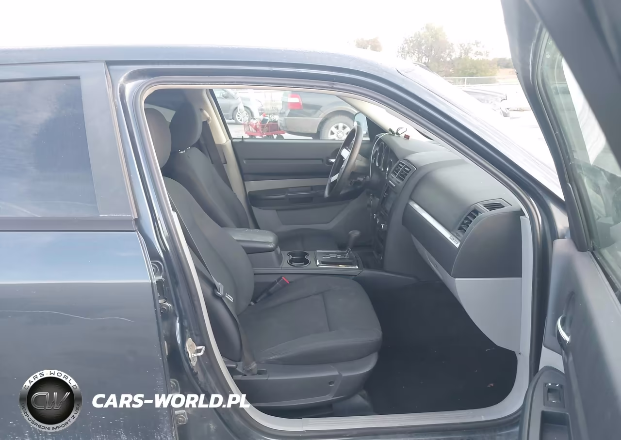 2008 Dodge Magnum VIN:2D4FV47TX8H213132 - 5