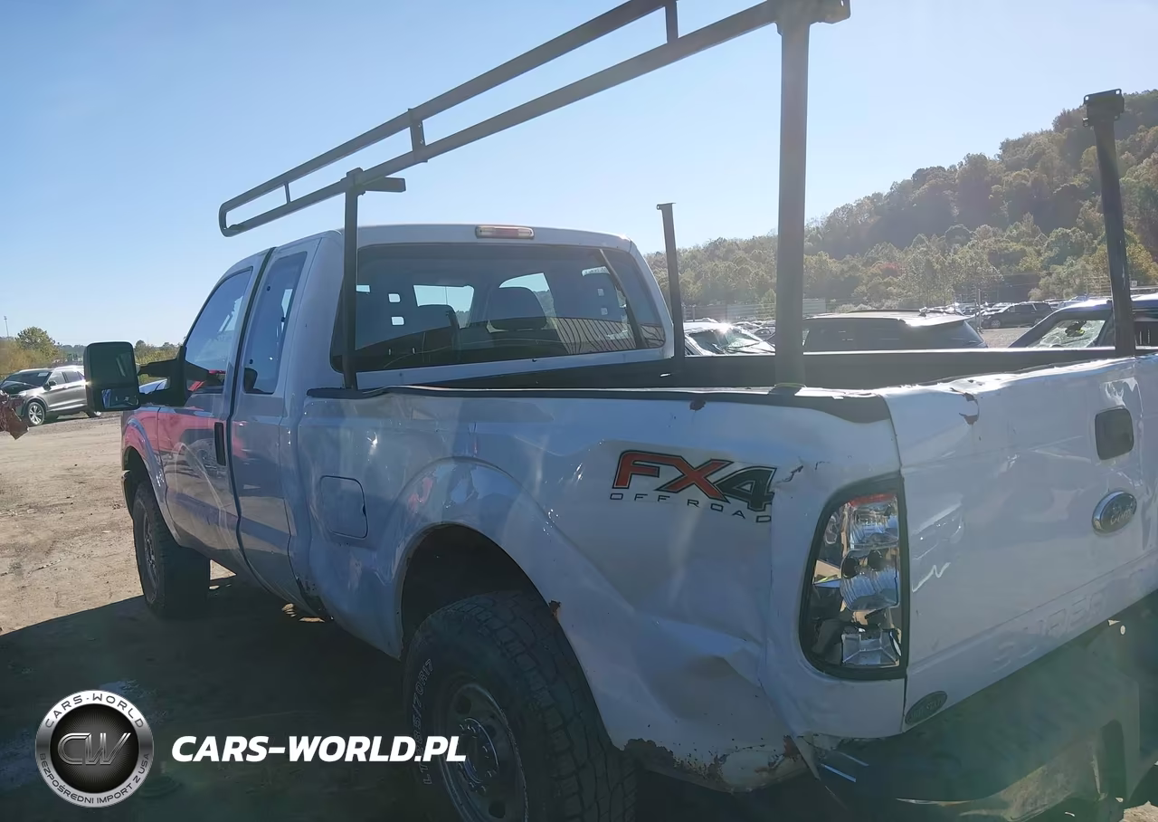 2013 Ford F-250 Xl VIN:1FT7X2B62DEA44369 - 3