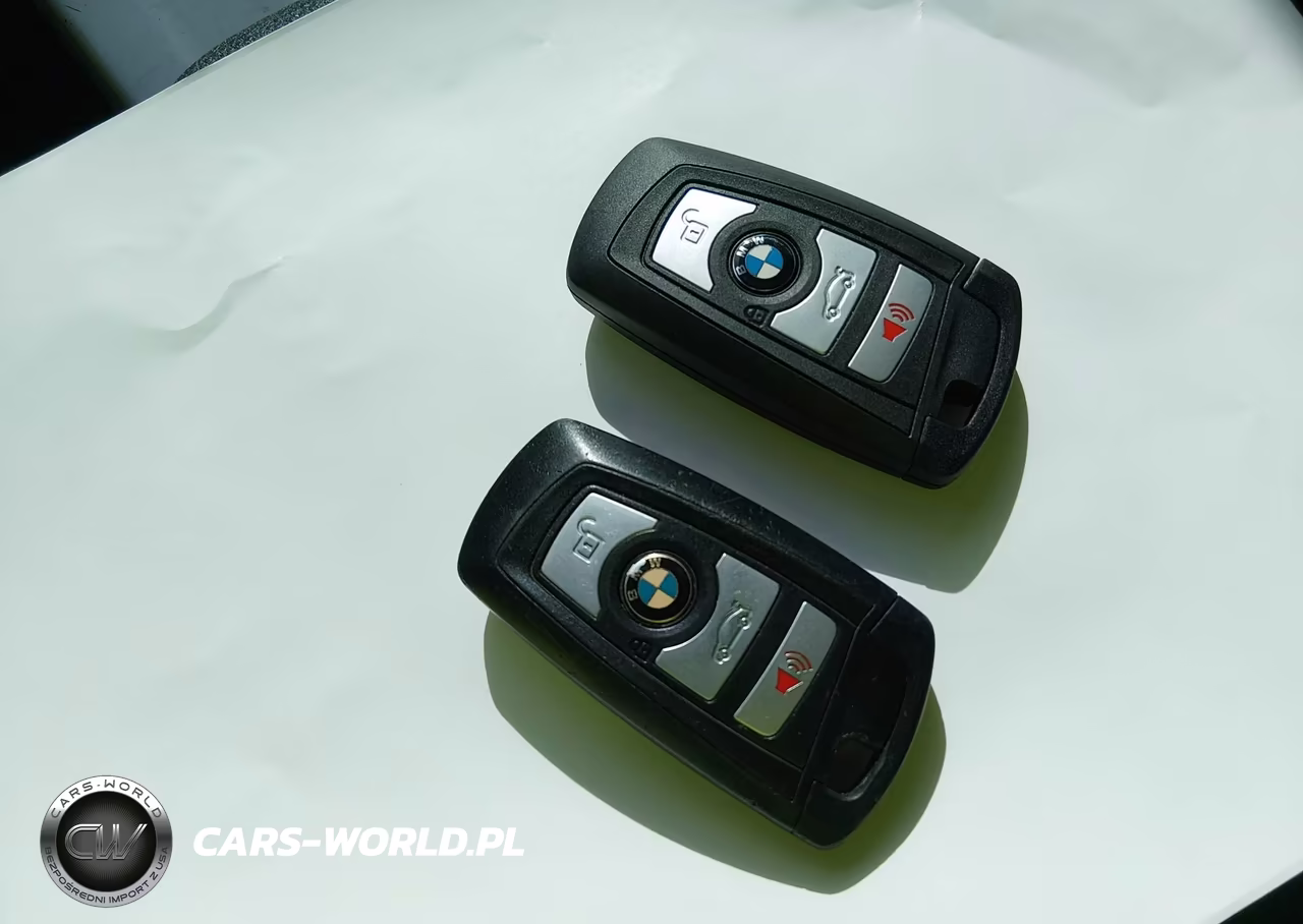 2016 BMW 320I VIN:WBA8A9C59GK617520 - 11
