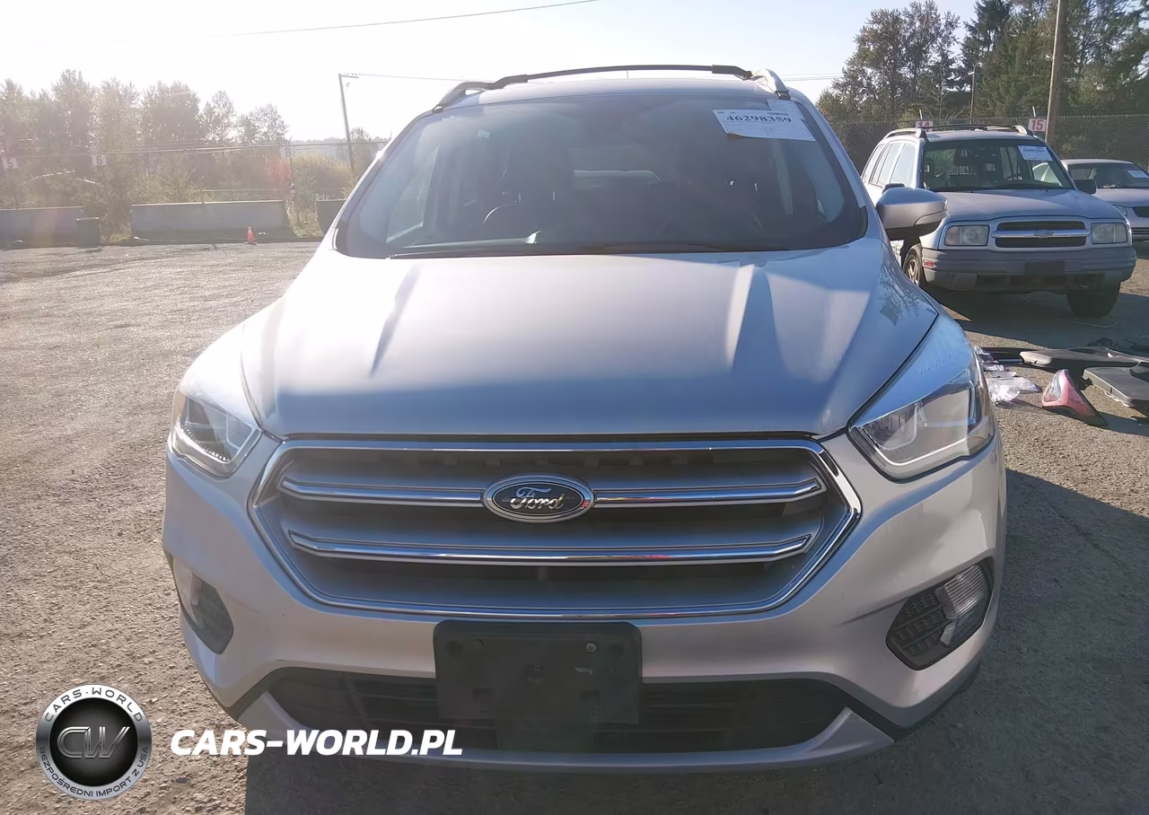 2017 Ford Escape Titanium VIN:1FMCU9J97HUA51207 - 13