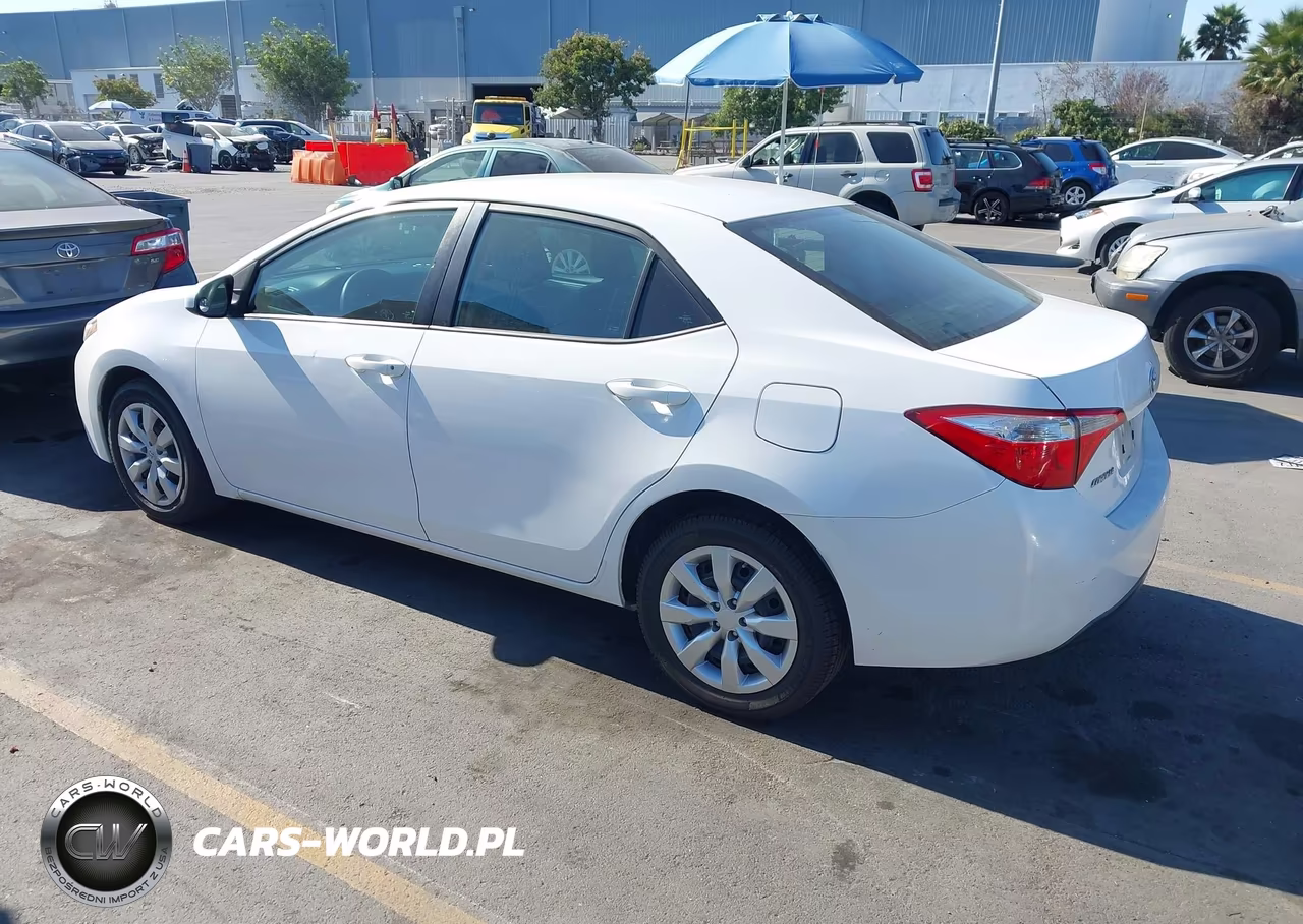 2014 Toyota Corolla Le VIN:2T1BURHE3EC220151 - 3