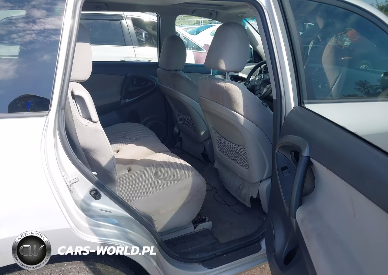 2012 Toyota Rav4 VIN:2T3BF4DV8CW212939 - 8