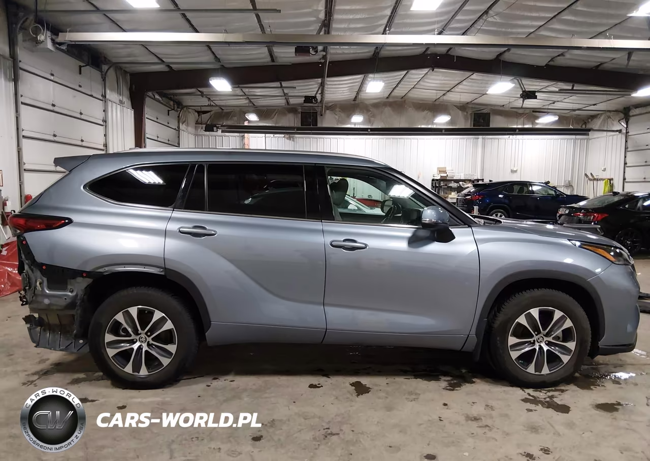 2021 Toyota Highlander Xle VIN:5TDGZRBH1MS149595 - 14