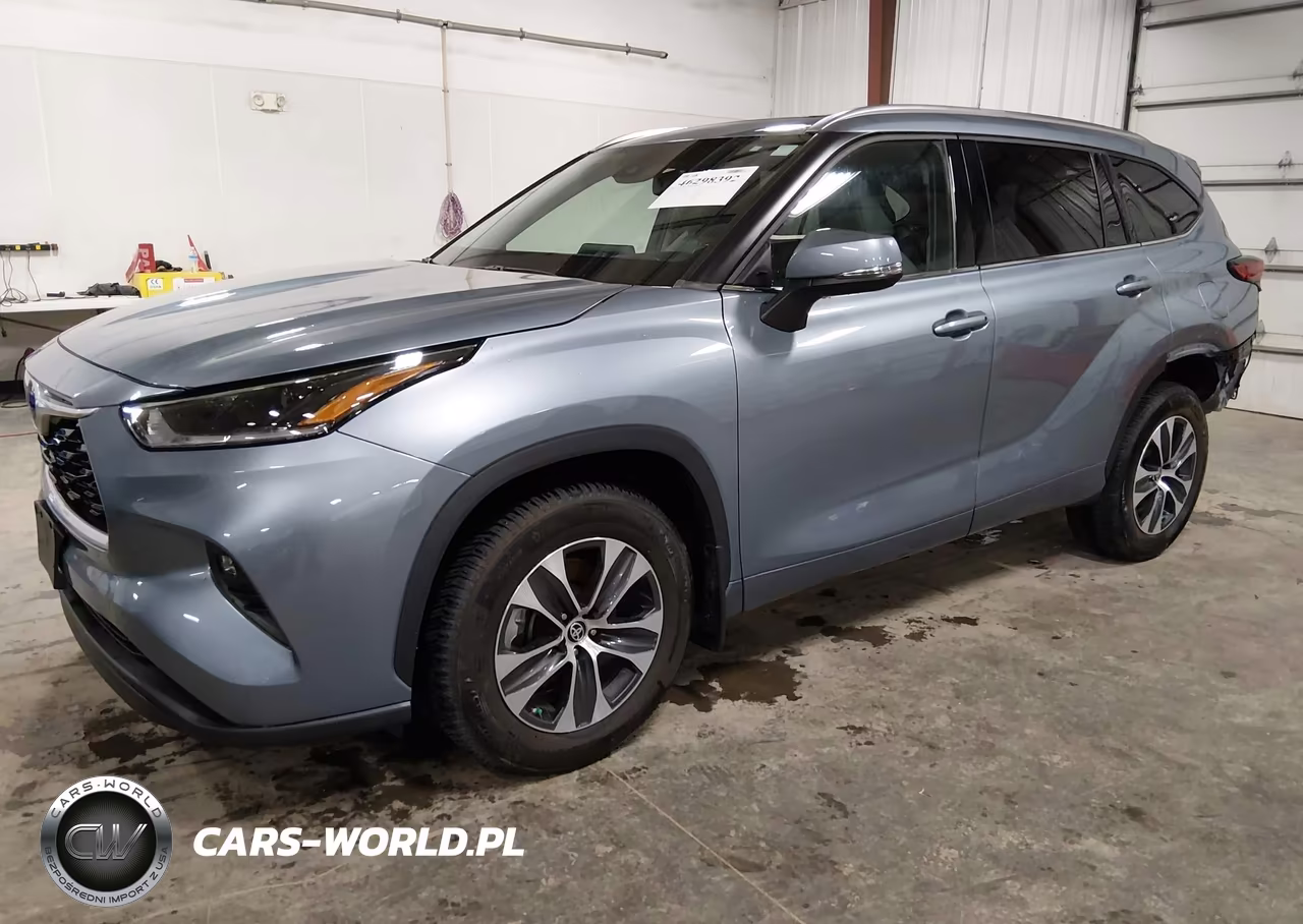2021 Toyota Highlander Xle VIN:5TDGZRBH1MS149595 - 2
