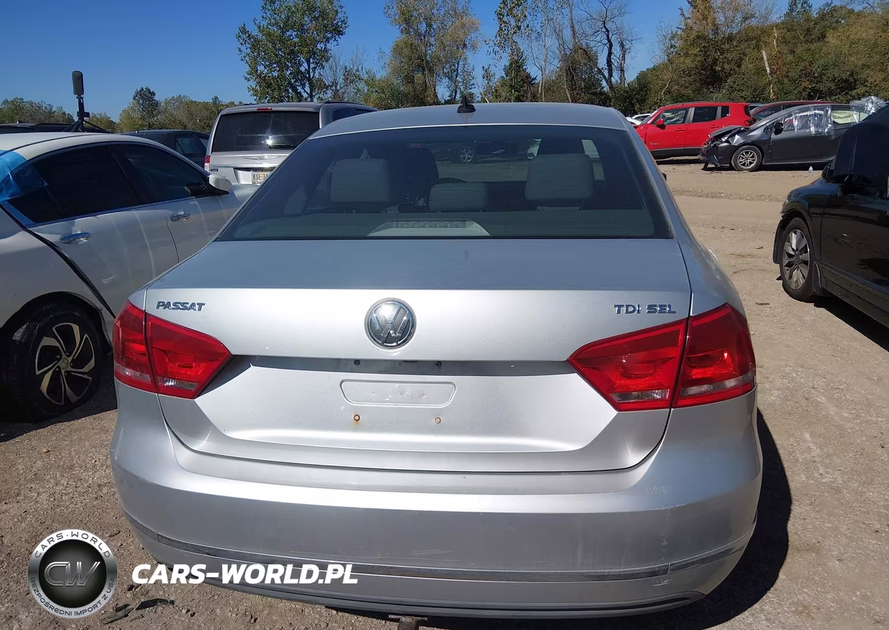2014 Volkswagen Passat 2.0L Tdi Sel Premium VIN:1VWCN7A37EC056455 - 16