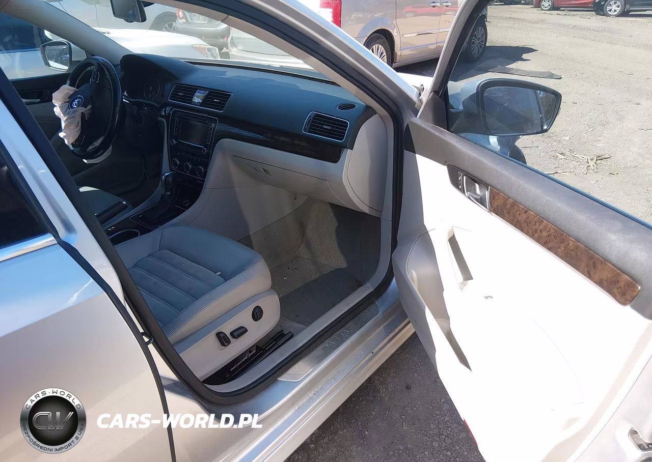 2014 Volkswagen Passat 2.0L Tdi Sel Premium VIN:1VWCN7A37EC056455 - 5