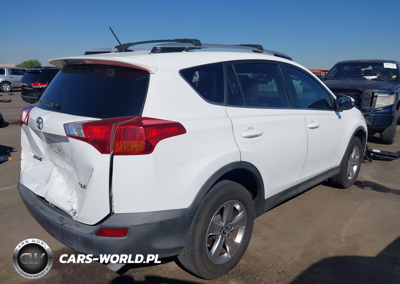 2015 Toyota Rav4 Xle VIN:2T3WFREV1FW174875 - 4