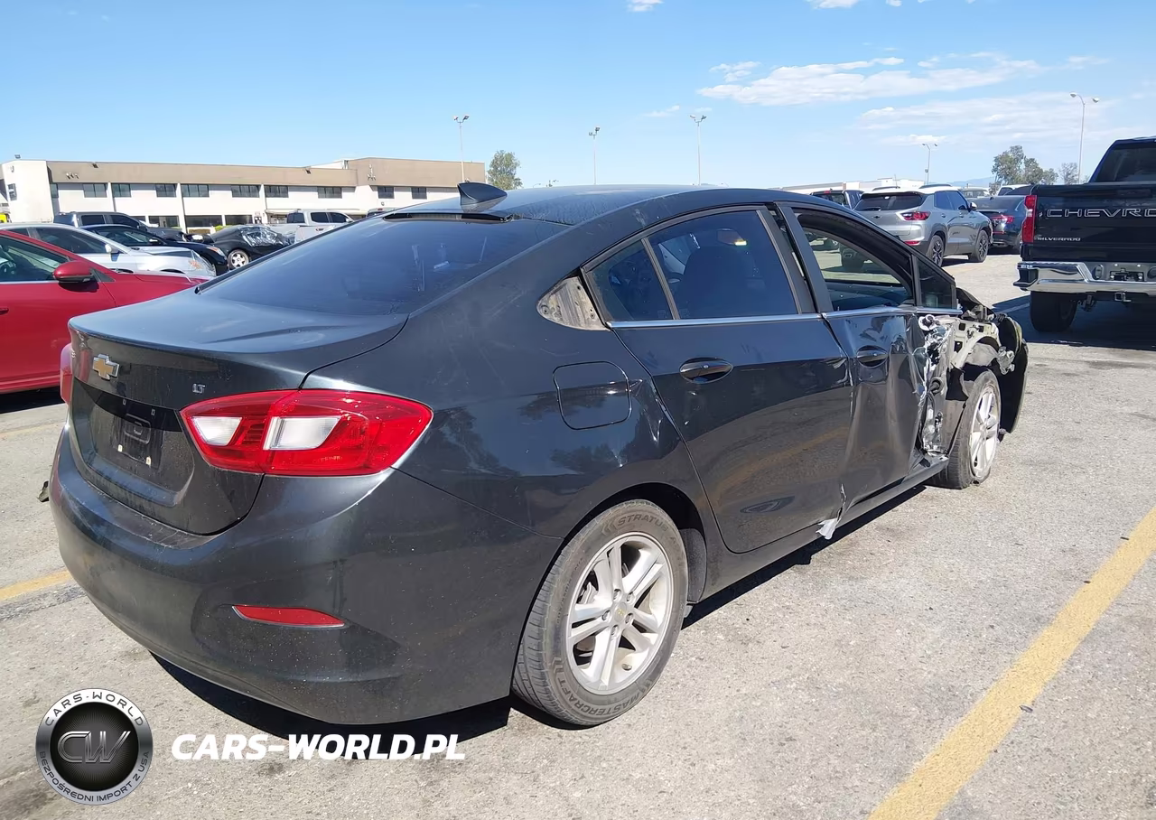 2017 Chevrolet Cruze Lt Auto VIN:1G1BE5SM3H7207307 - 4