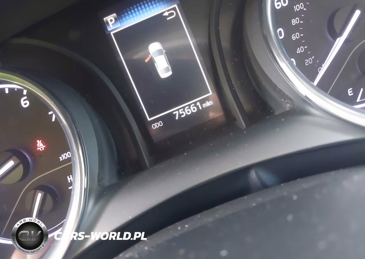 2020 Toyota Camry Se VIN:4T1G11AK3LU332833 - 15