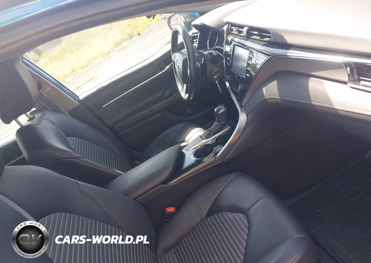 2020 Toyota Camry Se VIN:4T1G11AK3LU332833 - 5