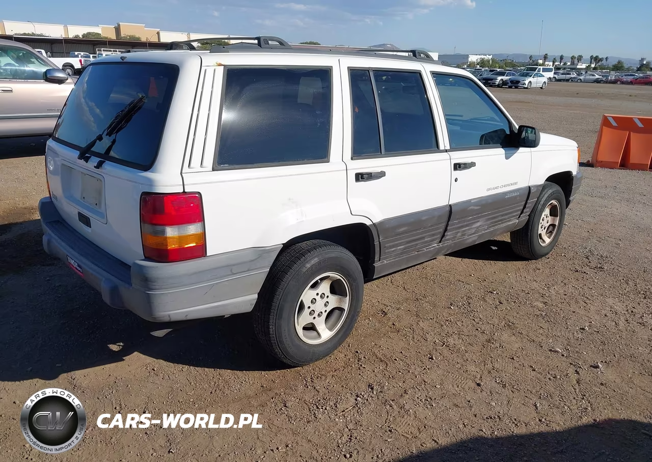 1996 Jeep Grand Cherokee Laredo VIN:1J4FX58SXTC160795 - 4