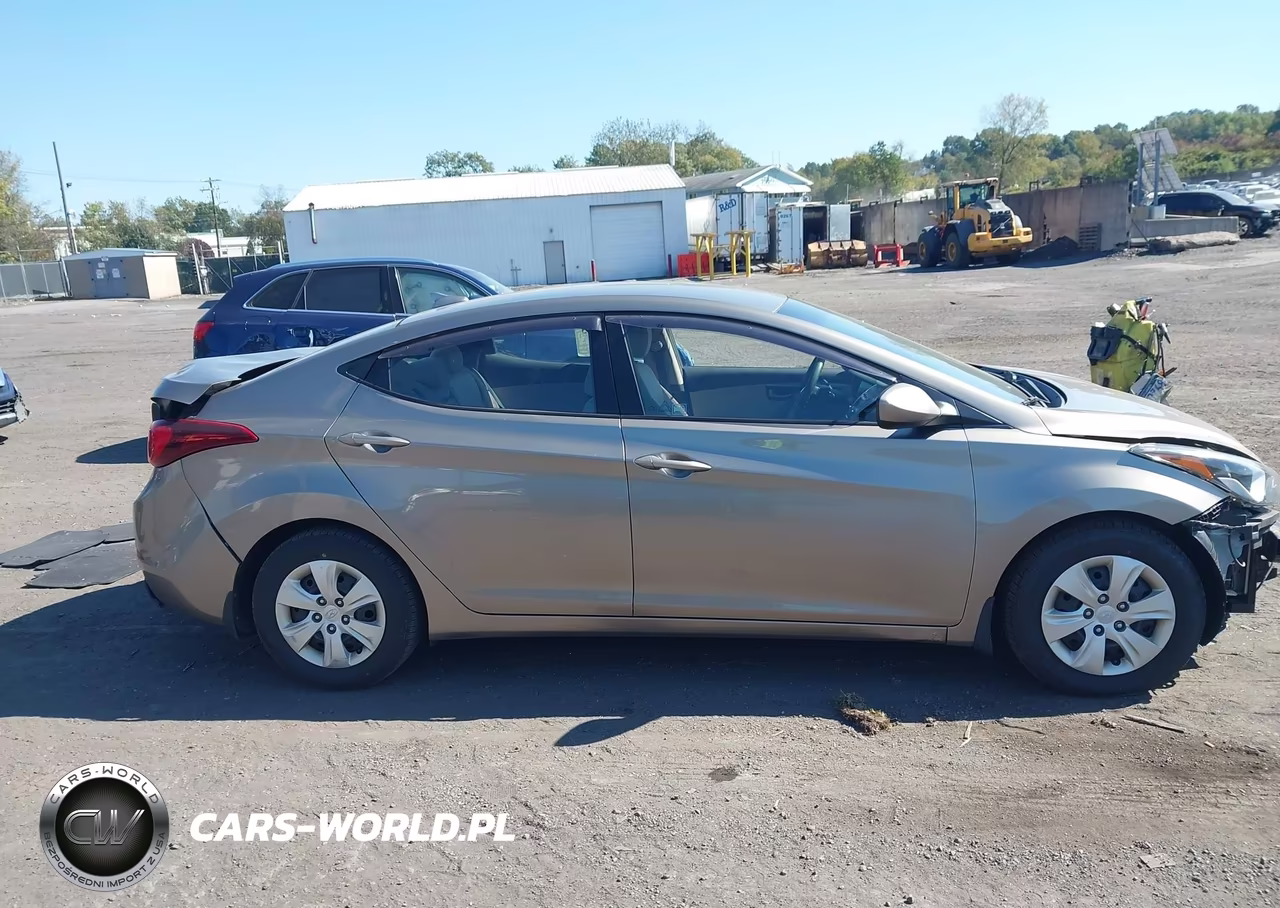2016 Hyundai Elantra Gl VIN:5NPDH4AE2GH719484 - 13