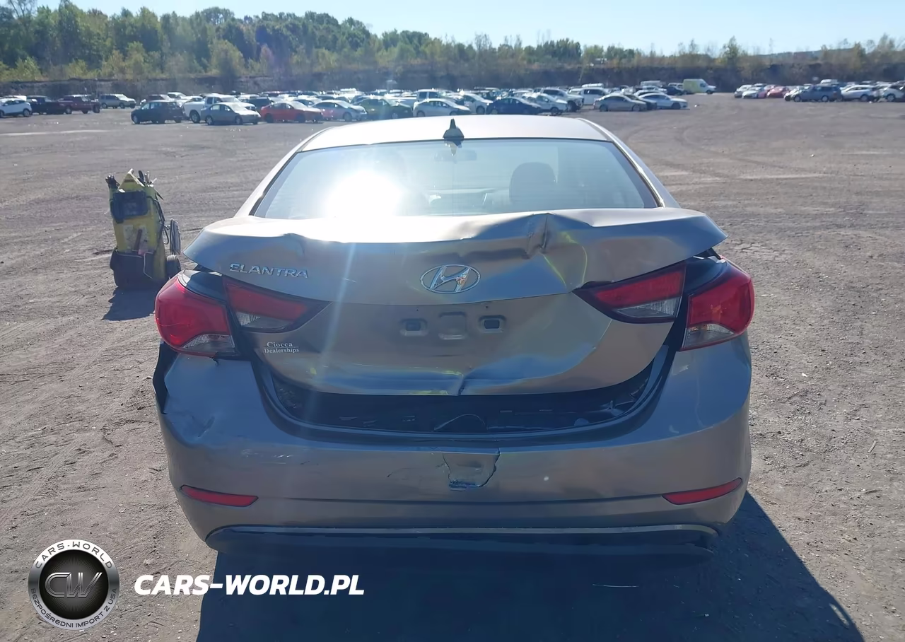 2016 Hyundai Elantra Gl VIN:5NPDH4AE2GH719484 - 16