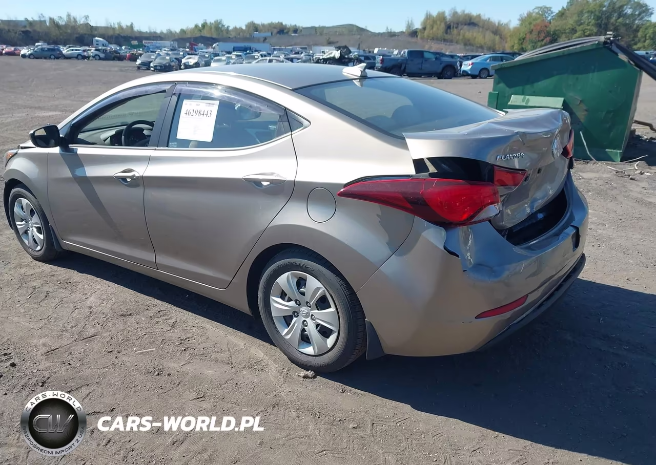 2016 Hyundai Elantra Gl VIN:5NPDH4AE2GH719484 - 3