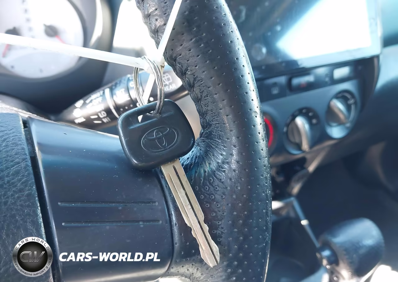 2004 Toyota Rav4 VIN:JTEHD20V246015676 - 11