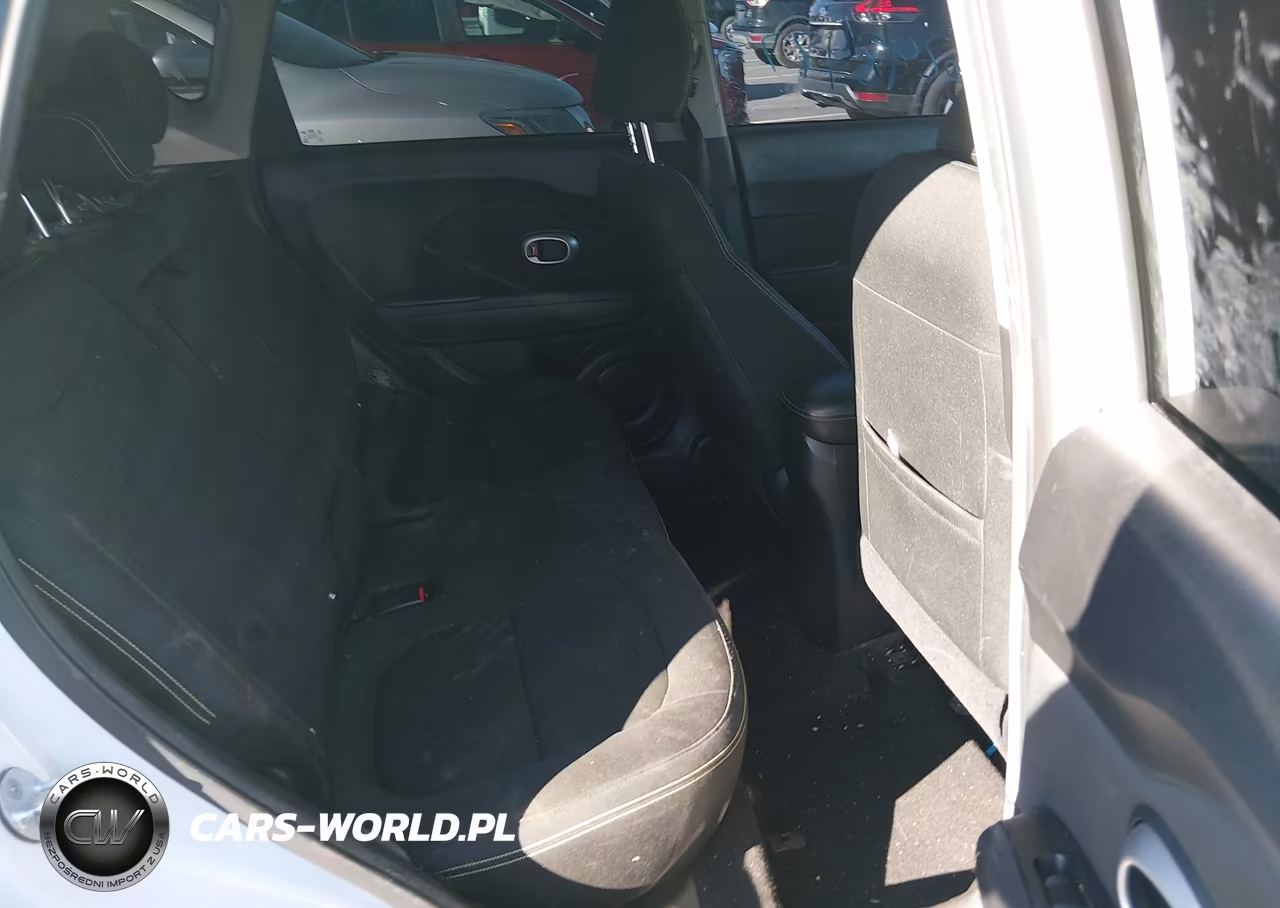 2014 Kia Soul + VIN:KNDJP3A54E7745540 - 8