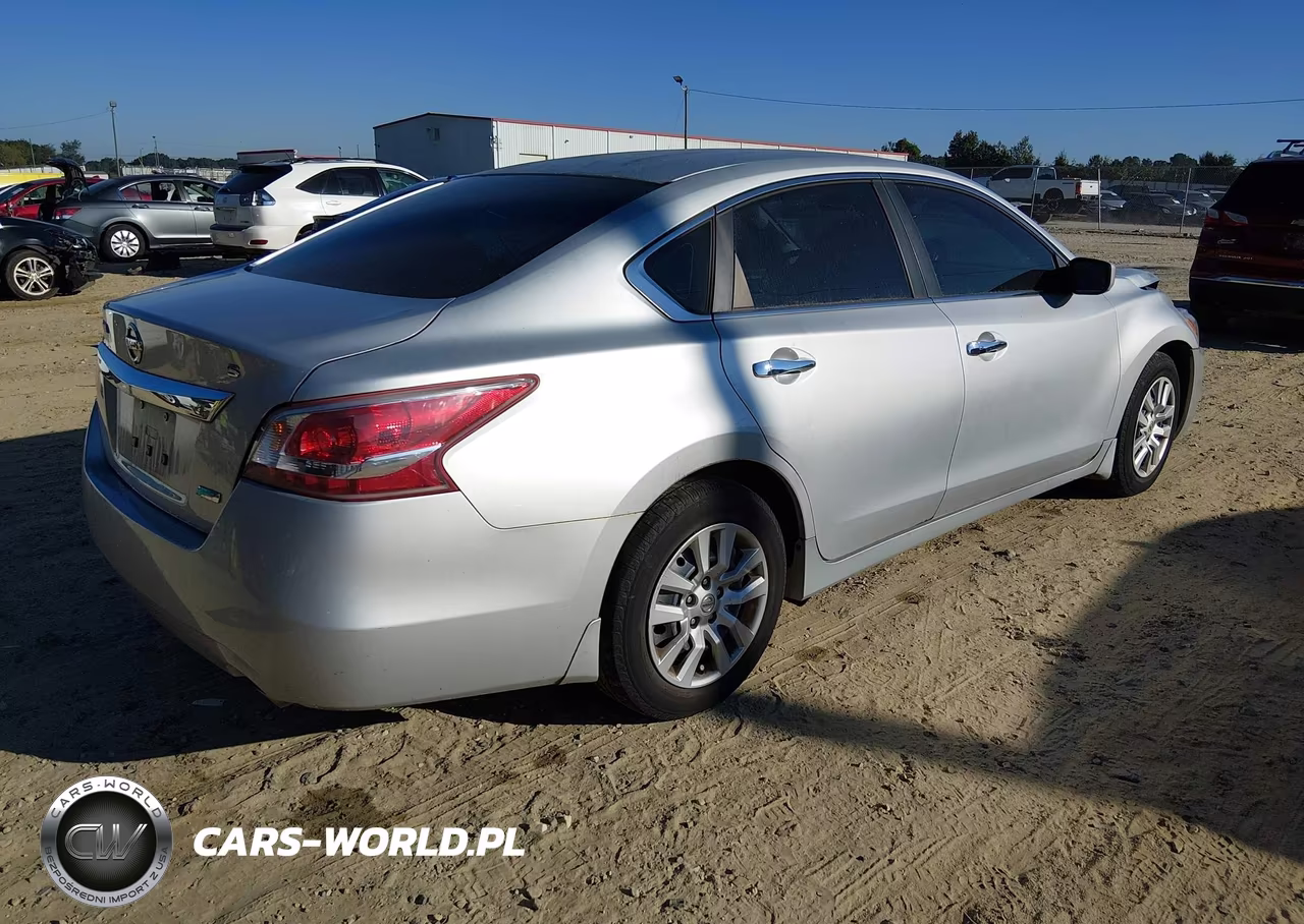 2013 Nissan Altima 2.5 S VIN:1N4AL3AP7DC115438 - 4