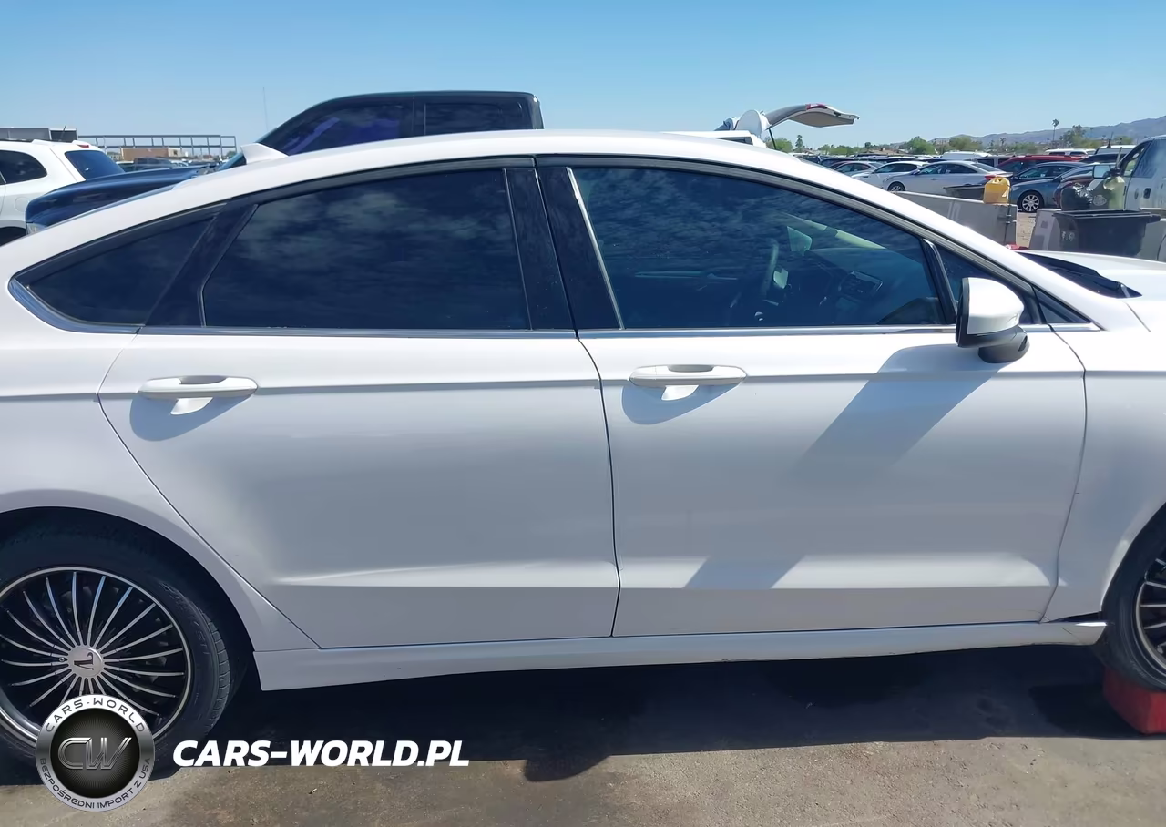 2019 Ford Fusion Se VIN:3FA6P0HD1KR268920 - 13