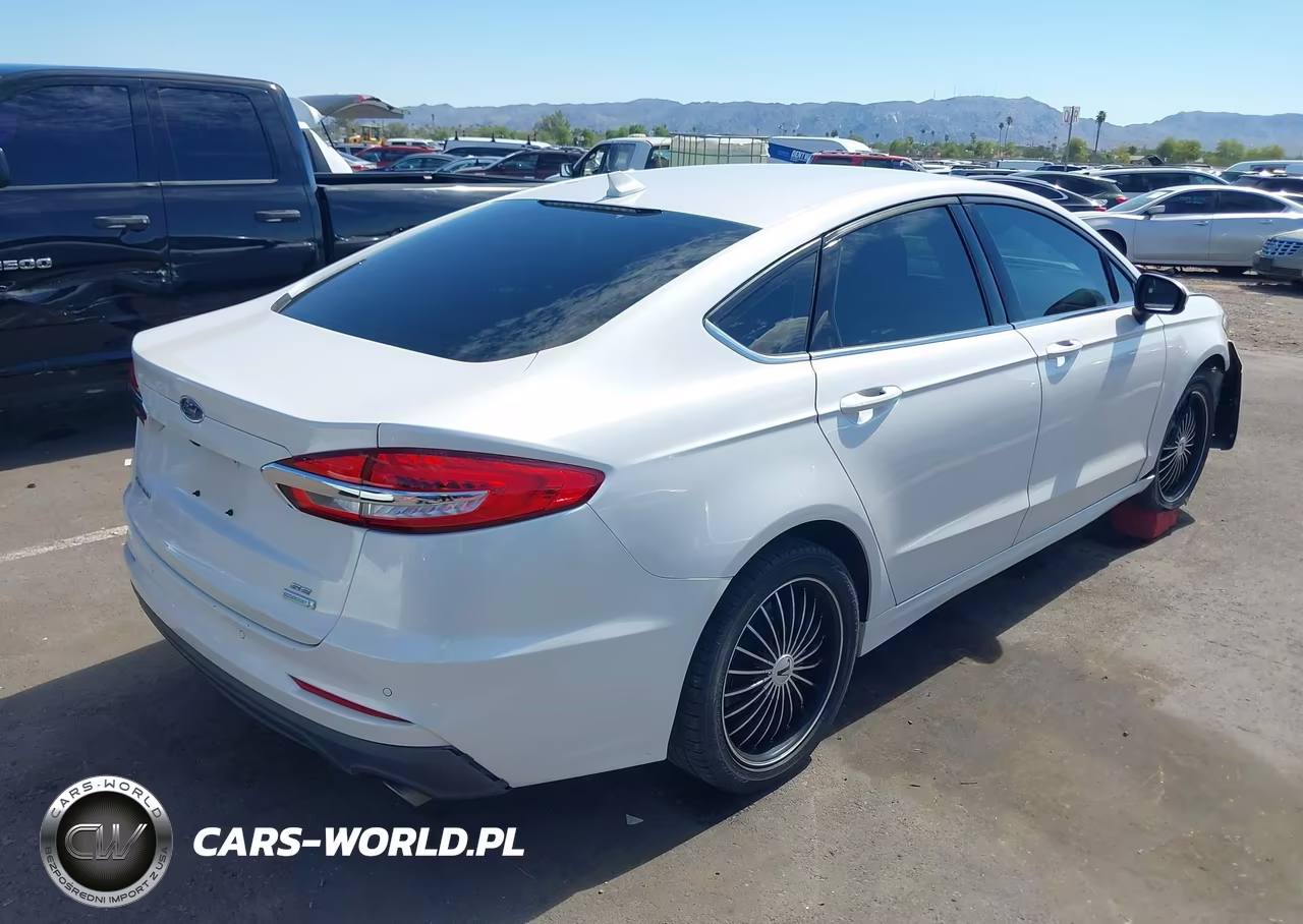 2019 Ford Fusion Se VIN:3FA6P0HD1KR268920 - 4
