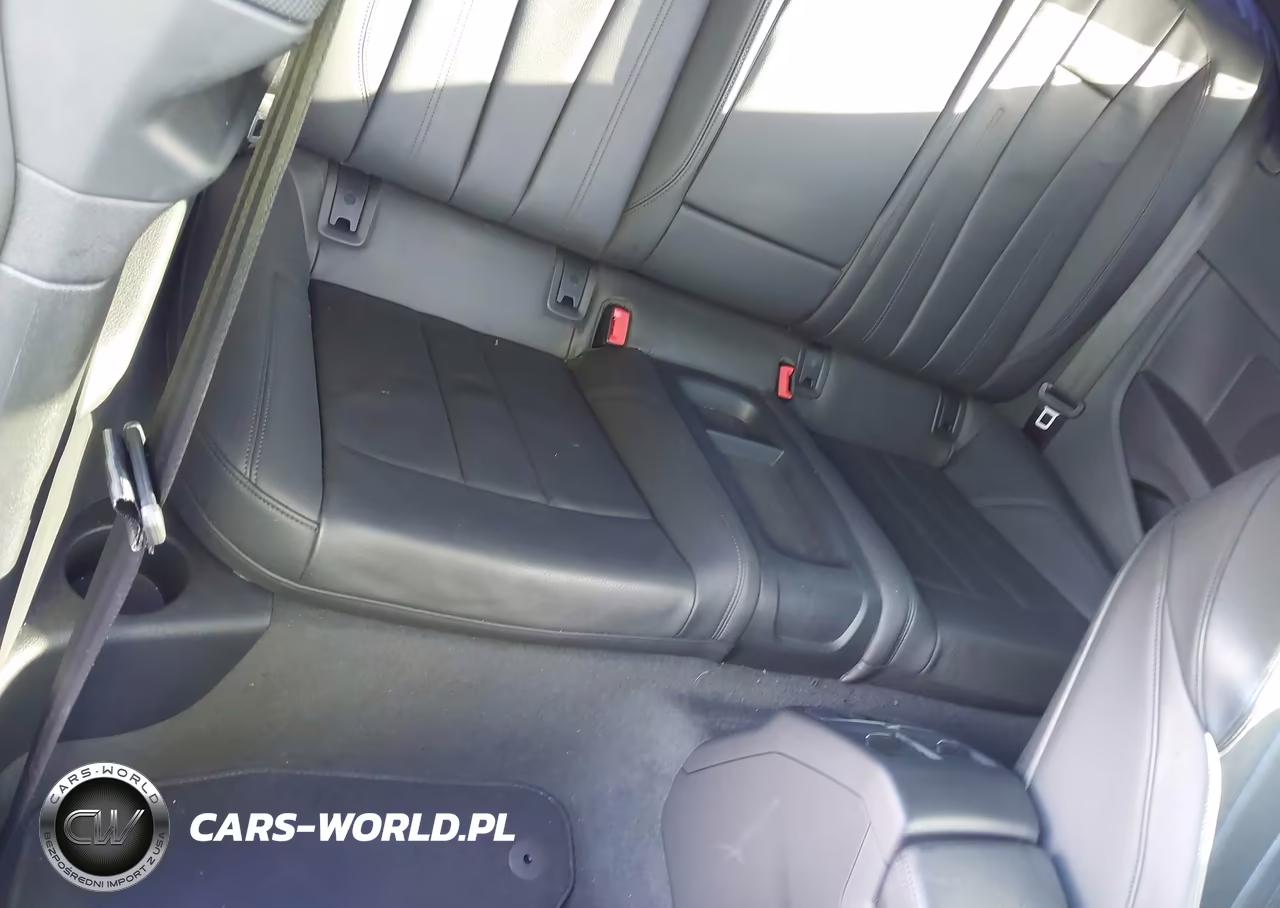 2019 Audi A5 45 Premium VIN:WAUSNAF54KA007594 - 8