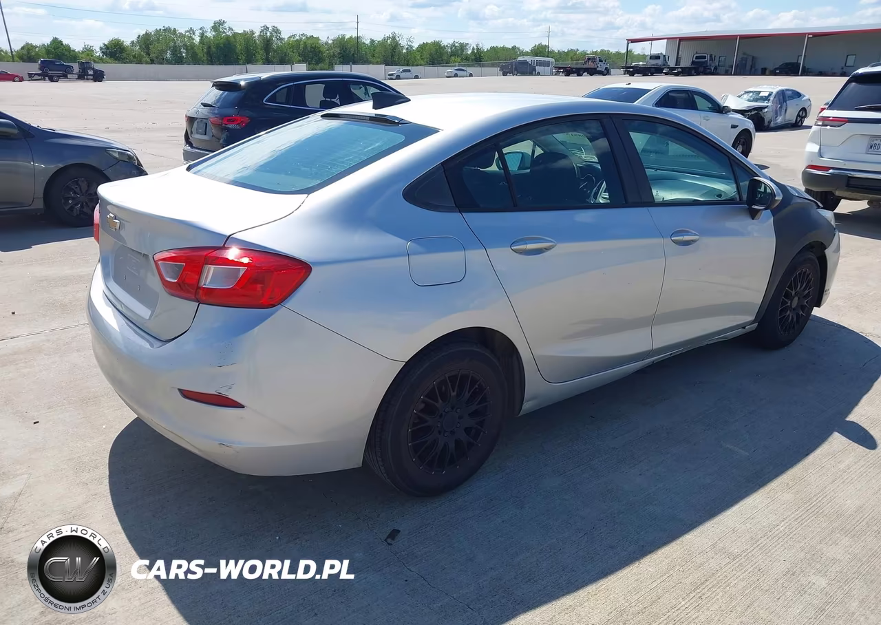 2017 Chevrolet Cruze Ls Auto VIN:1G1BC5SM1H7233362 - 4