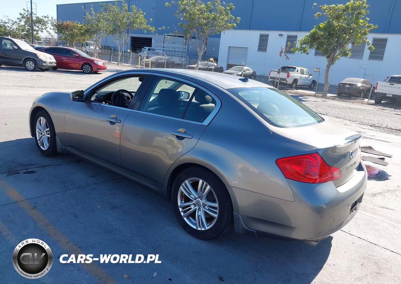 2013 Infiniti G37 Journey VIN:JN1CV6AP8DM710682 - 3